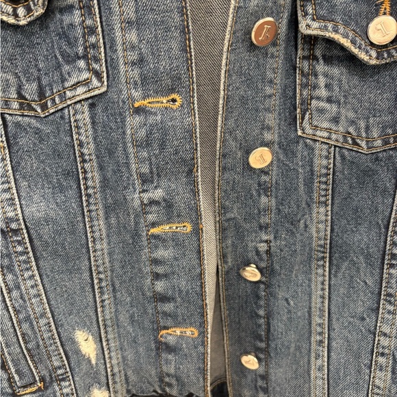 Anthropologie Pilcro Embellished Distressed Denim Trucker Jacket Size Small - Picture 13 of 16